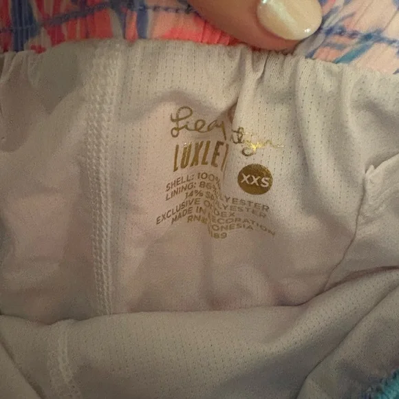Lilly Pulitzer Luxletic Ocean Trail shorts in Blue Peri Viva La Lilly Pink, XXS - Picture 5 of 5